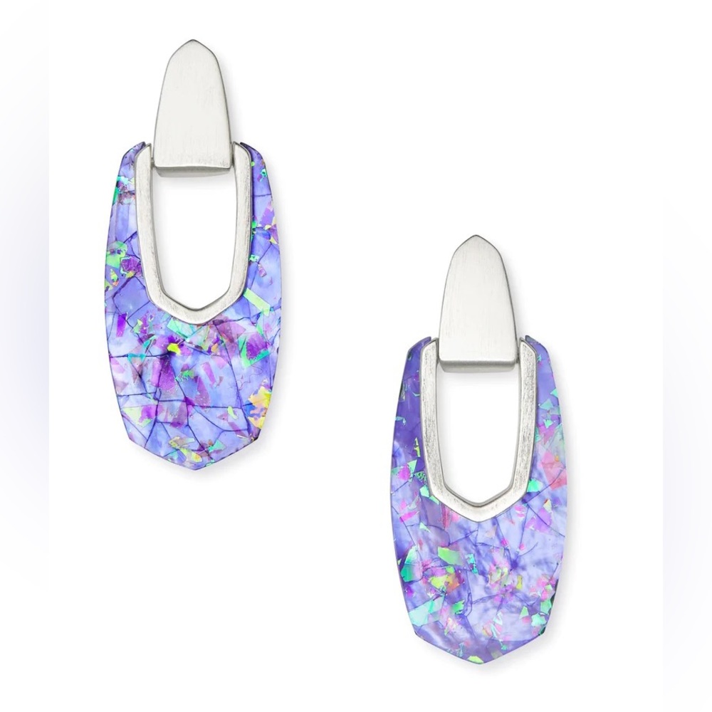 *NWOT* KENDRA SCOTT Kailyn Earrings in Purple